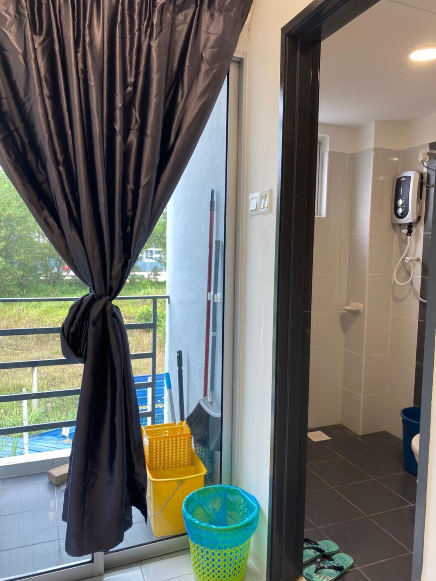 Jom Singgah Apartment *